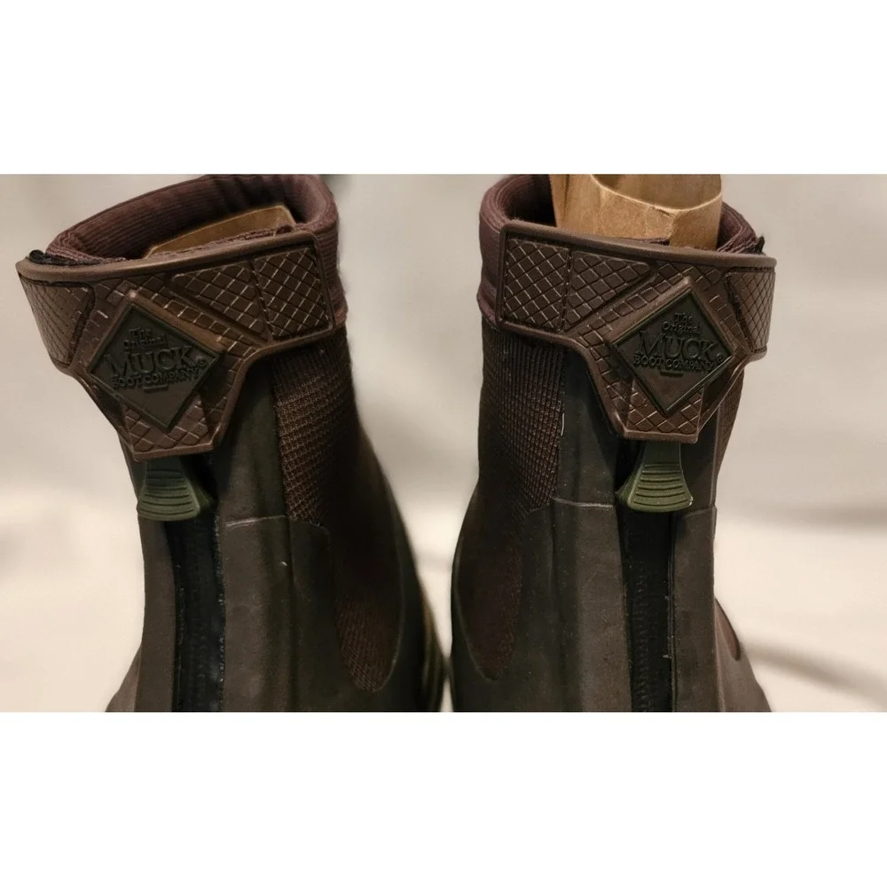 NWOT The Origional Muck Apex Mid Ankle Zip Suze 11 Brown Outdoor Hunting